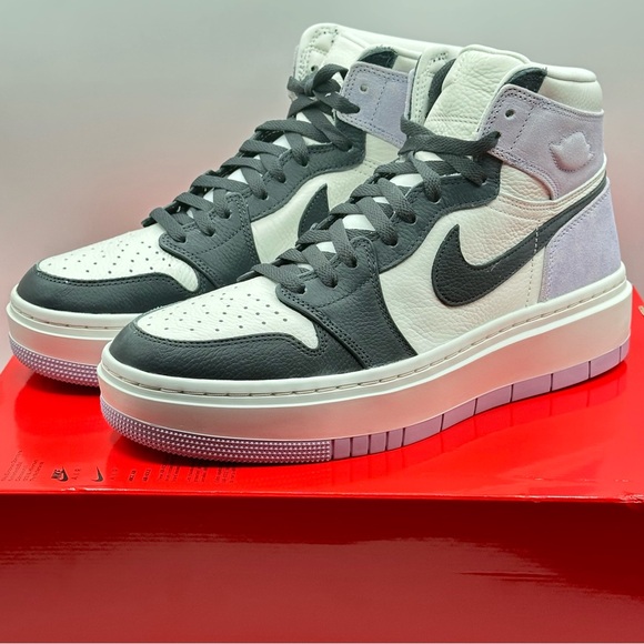 Women’s Air Jordan 1 Elevate High Sz 10.5 Titanium/DK Smoke Grey Sail m - Picture 1 of 11